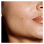 Veralab Overskin Glow and Care - Base de maquillaje activa, radiante e hidratante n.º 6,5 Ámbar
