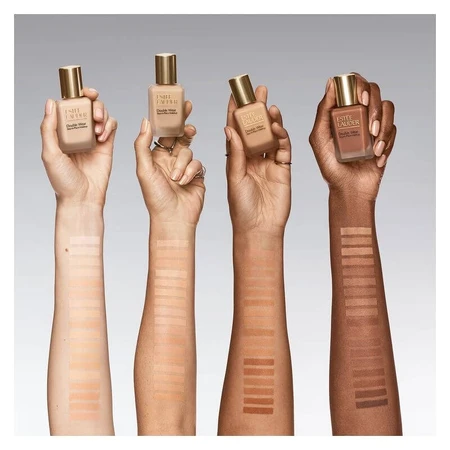 Maquillaje Double Wear Stay-in-Place de Estée Lauder - Base de maquillaje n.º 1N0 Porcelain