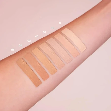 Deborah 24-Hour Extra Cover - 2-in-1 foundation en concealer SPF 20 - Nr. 01 Fair