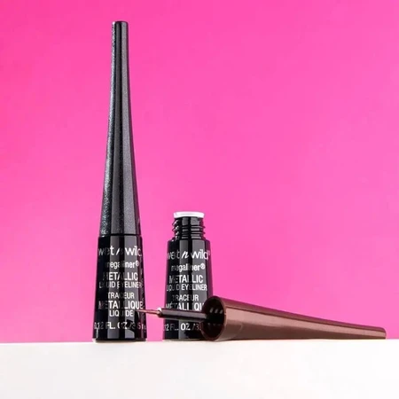 Wet n Wild Megaliner - Vloeibare eyeliner - E8711 Zwart