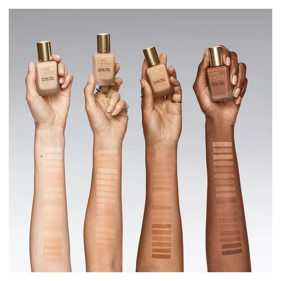 Estée Lauder Double Wear Stay-in-Place Makeup - Foundation nr. 6N1 Mocha