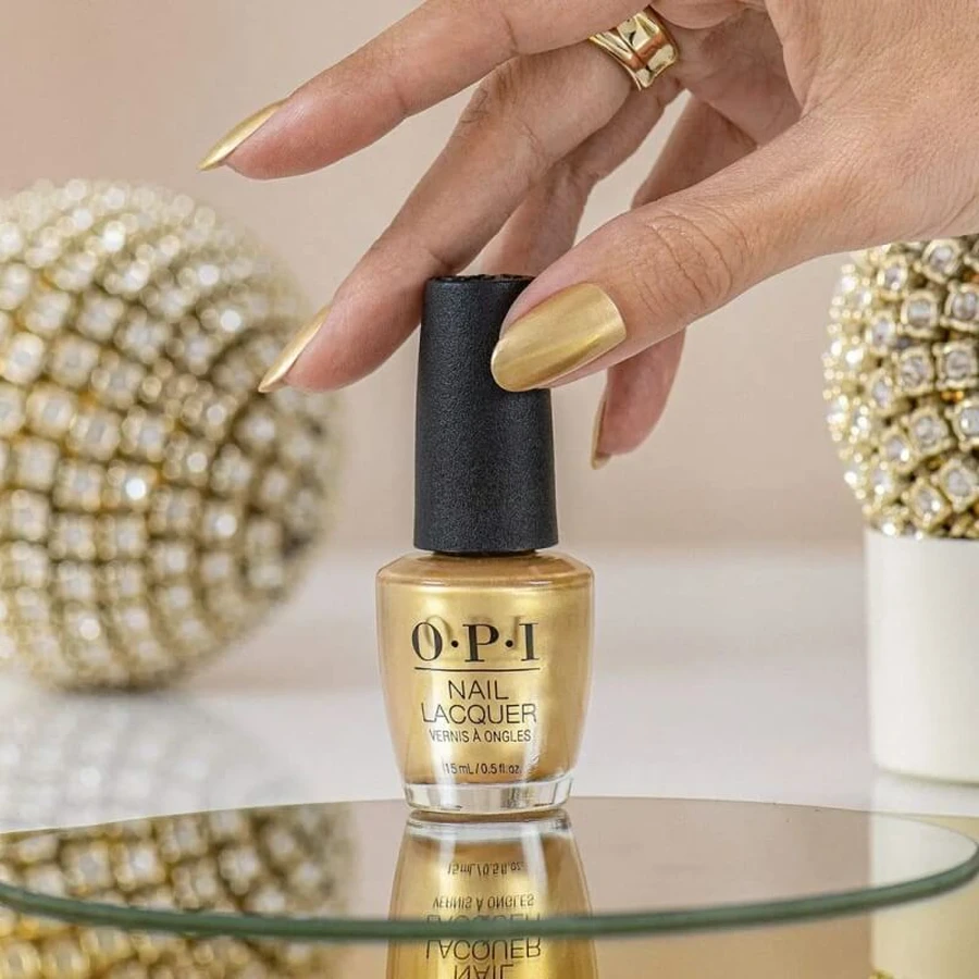 Opi Nail Lacquer - Nail Polish HR M05 "This Gold Sleighs Me"