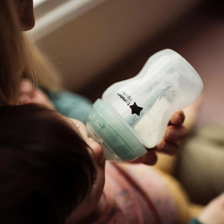 Tommee Tippee Advanced Anti-Colic - 2 fast-flow nipples, 6m+.