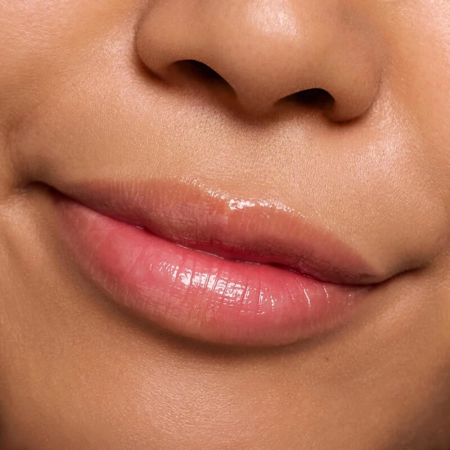 Essence Juicy Bomb Glossy Butter - Shiny Lip Balm No. 06 Wake Me Up Before You Coco