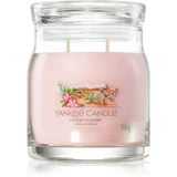 Yankee Candle Desert Blooms - Medium Signature Candle