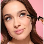 Deborah Kit : Look parfait - Mascara « Instant Maxi Volume » + Crayon pour les yeux noir 24 heures + Démaquillant biphasé + Pochette