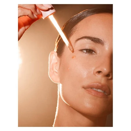 Mesauda Lumisheen Vitamin C Brightening - Verhelderend, hydraterend en verzachtend gezichtsserum op gelbasis, 30 ml