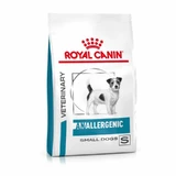 Royal Canin Anallergenic Small Dog - Complete food for small dogs with food intolerances, 3 kg