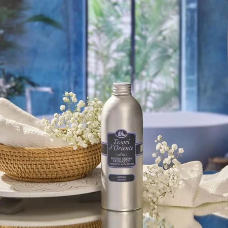 Treasures of the East Mirra - Aromatische badcrème 500 ml