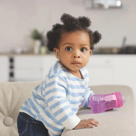 Mam Trainer+ Space Love - Biberón para bebés a partir de 4 meses con tetina de silicona de 220 ml, colores variados