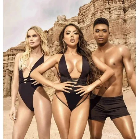Bperfect X Mars The Label Persian Gold Face and Body Glow - Face and Body Highlighter - Mercury