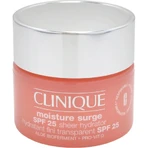 Clinique Moisture Surge SPF 25 - Crema hidratante y protectora, 50 ml