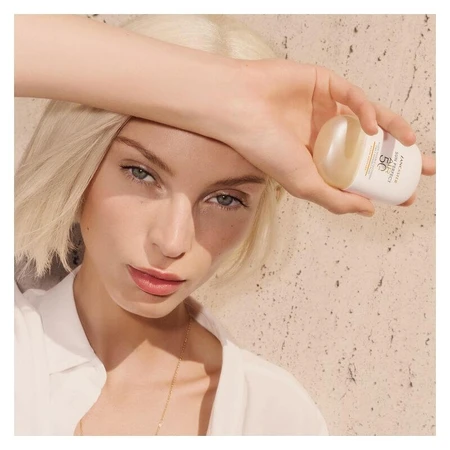 Lancaster Sun Perfect Air Face Sunscreen SPF 50 Dagelijkse onzichtbare vloeibare glowbooster, hoge bescherming, 40 ml