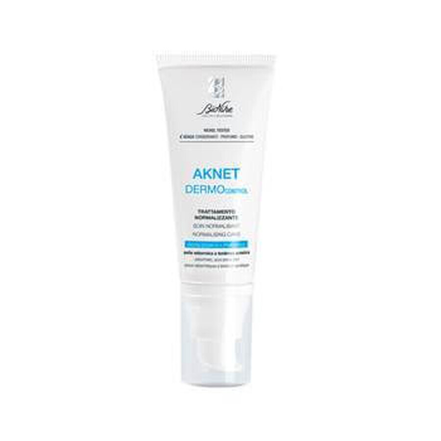 Buy Akent Dermo Control Normalizing Cream, 40ml, Bionike Akent Dermo Control Normalizing Cream, 40ml, Bionike