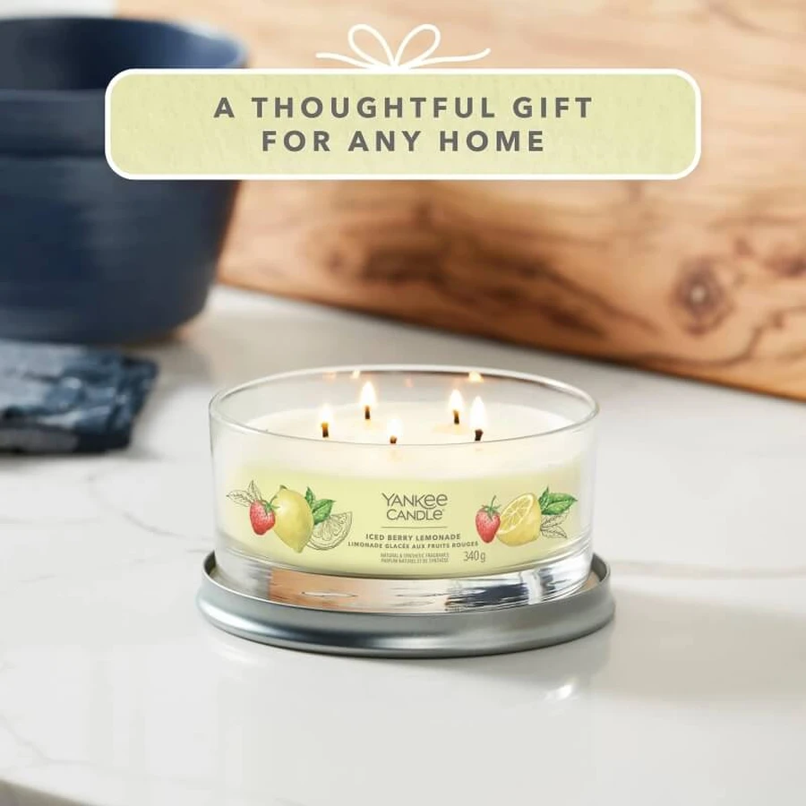 Yankee Candle Iced Berry Lemonade - Signature-kaars in beker met 5 lonten, 340 g