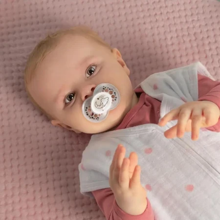 Mam Original: 2 chupetes con tetinas de silicona para bebés a partir de los 6 meses, en diversos diseños para niñas