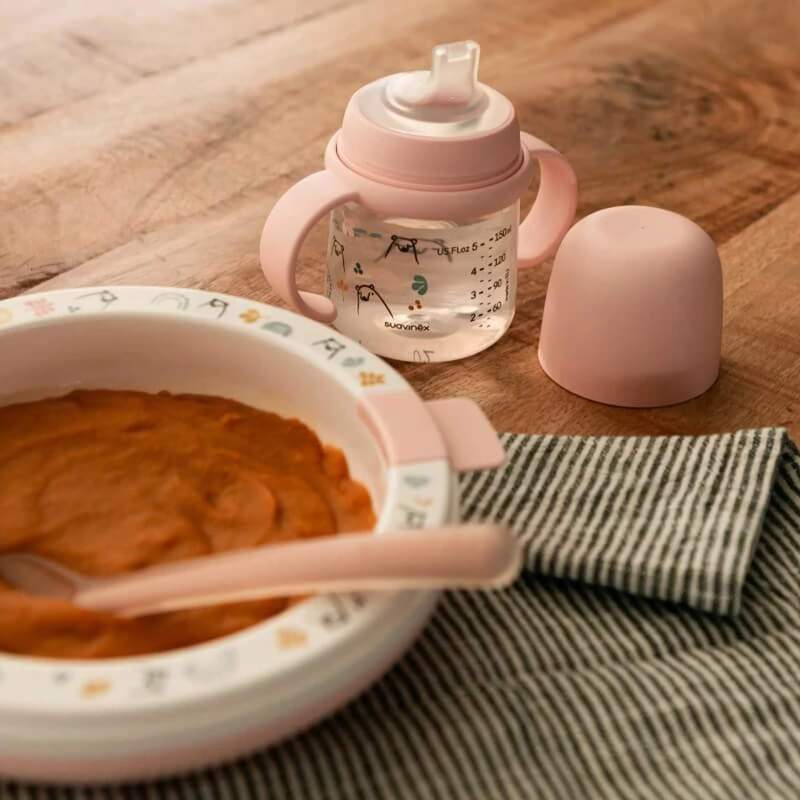 Suavinex My Family - Eerste babyfles met handvat en siliconen speen - Roze