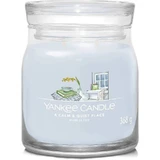 Yankee Candle "A Calm &amp; Quiet Place" - Medium Scented Signature Jar Candle