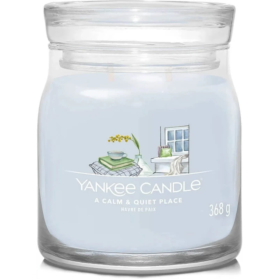 Yankee Candle "A Calm &amp; Quiet Place" - Medium Scented Signature Jar Candle