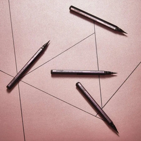 Maybelline Hyper Easy - Vloeibare eyelinerpen - Nr. 801 Matzwart