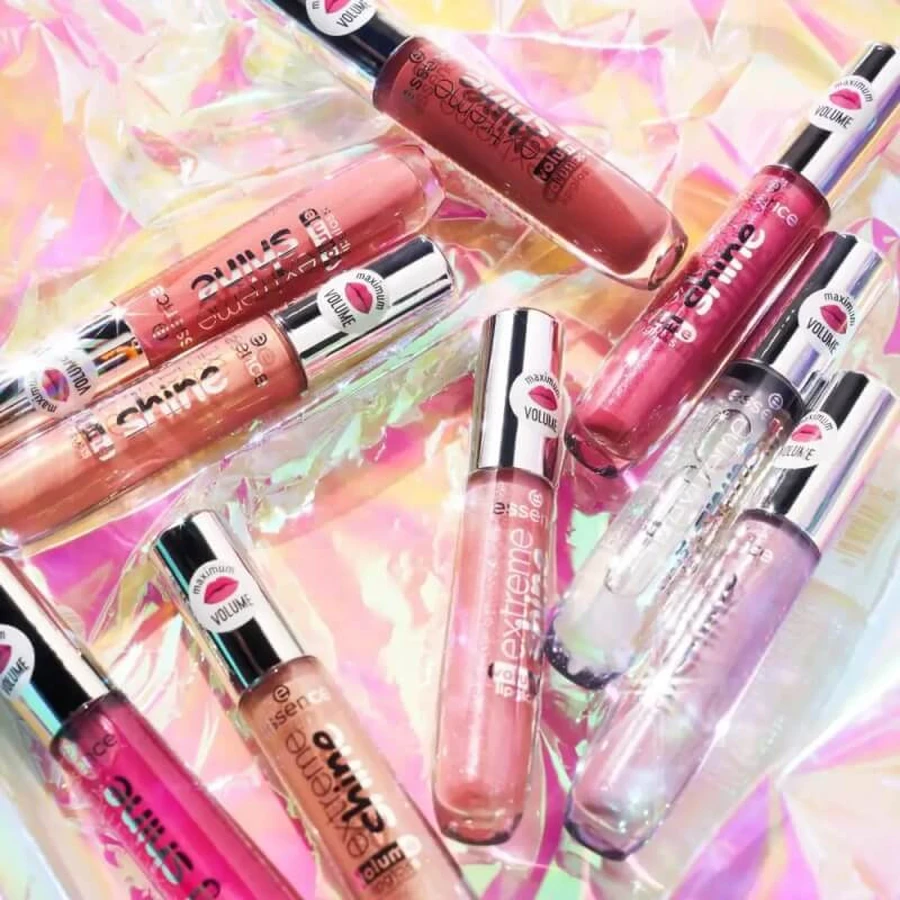 Essence Extreme Shine Volume - Volumizing Lip Gloss No. 02 Summer Punch