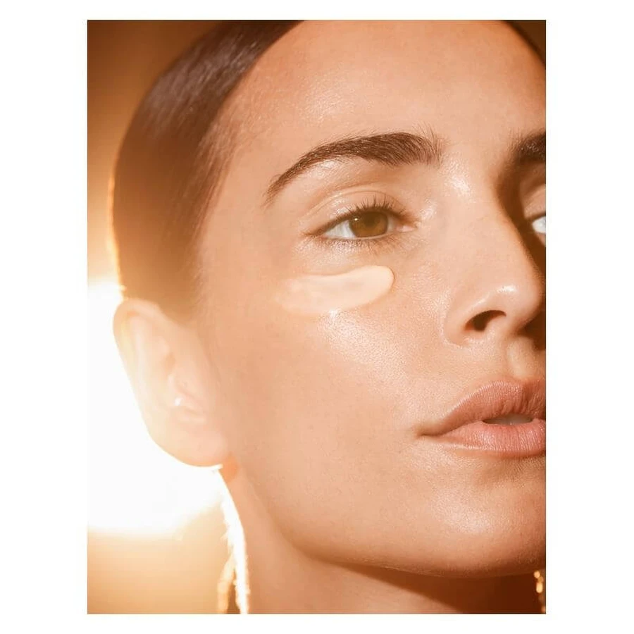 Mesauda Lumisheen - Crème éclaircissante pour le contour des yeux contre les cernes, à la vitamine C, 15 ml