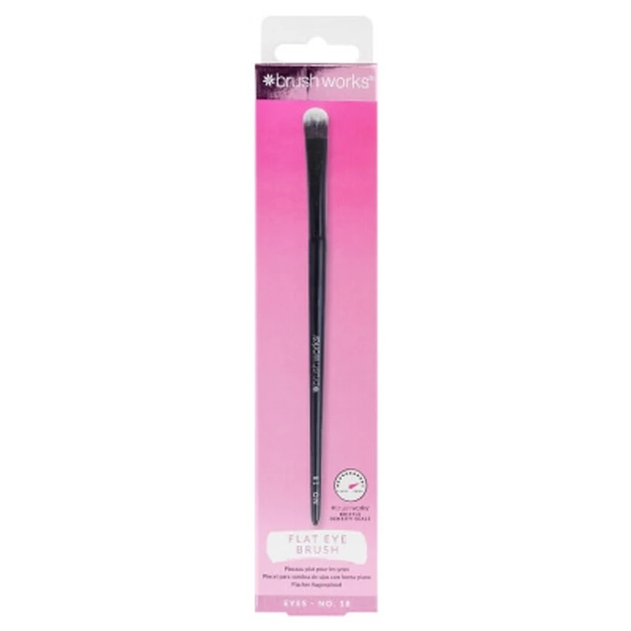 Brushworks Flat Eye Brush No. 18