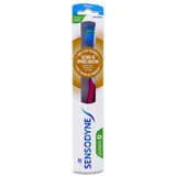 SENSODYNE CARE & PRECISION MEDIUM TANDENBORSTEL