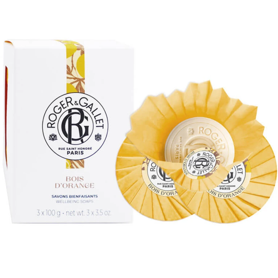 ROGER & GALLET SET VAN 3 ZEEPSTUKKEN VAN SINAASAPPELHOUT