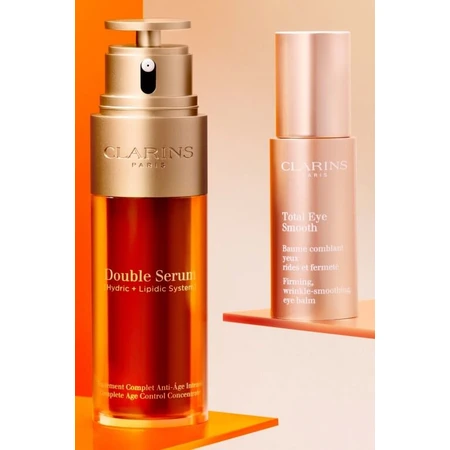 CLARINS TOTAL EYE SMOOTH: BÁLSAMO RELLENADOR DE ARRUGAS Y REAFIRMANTE, 15 ML
