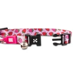 MAX & MOLLY Smart ID Strawberry Dream, Katzenhalsband, verstellbar, Polyester, rosa und rot, Dreizack-Schnalle, 22–35 × 1 cm