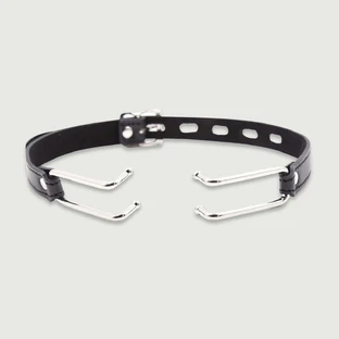Leather Mouth Gag With Metal Hooks - Black