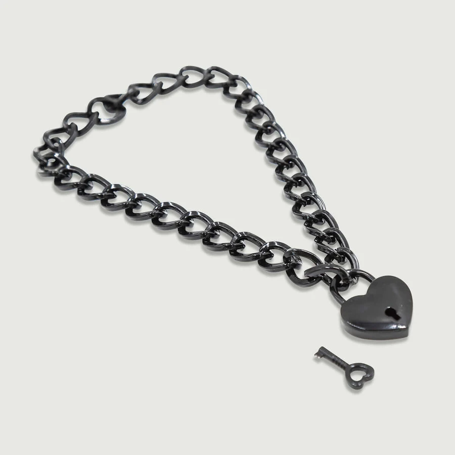 Chain With Heart-Shaped Lock & Key - Black
