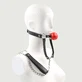 Ademende leren mondknevel met riem - rood